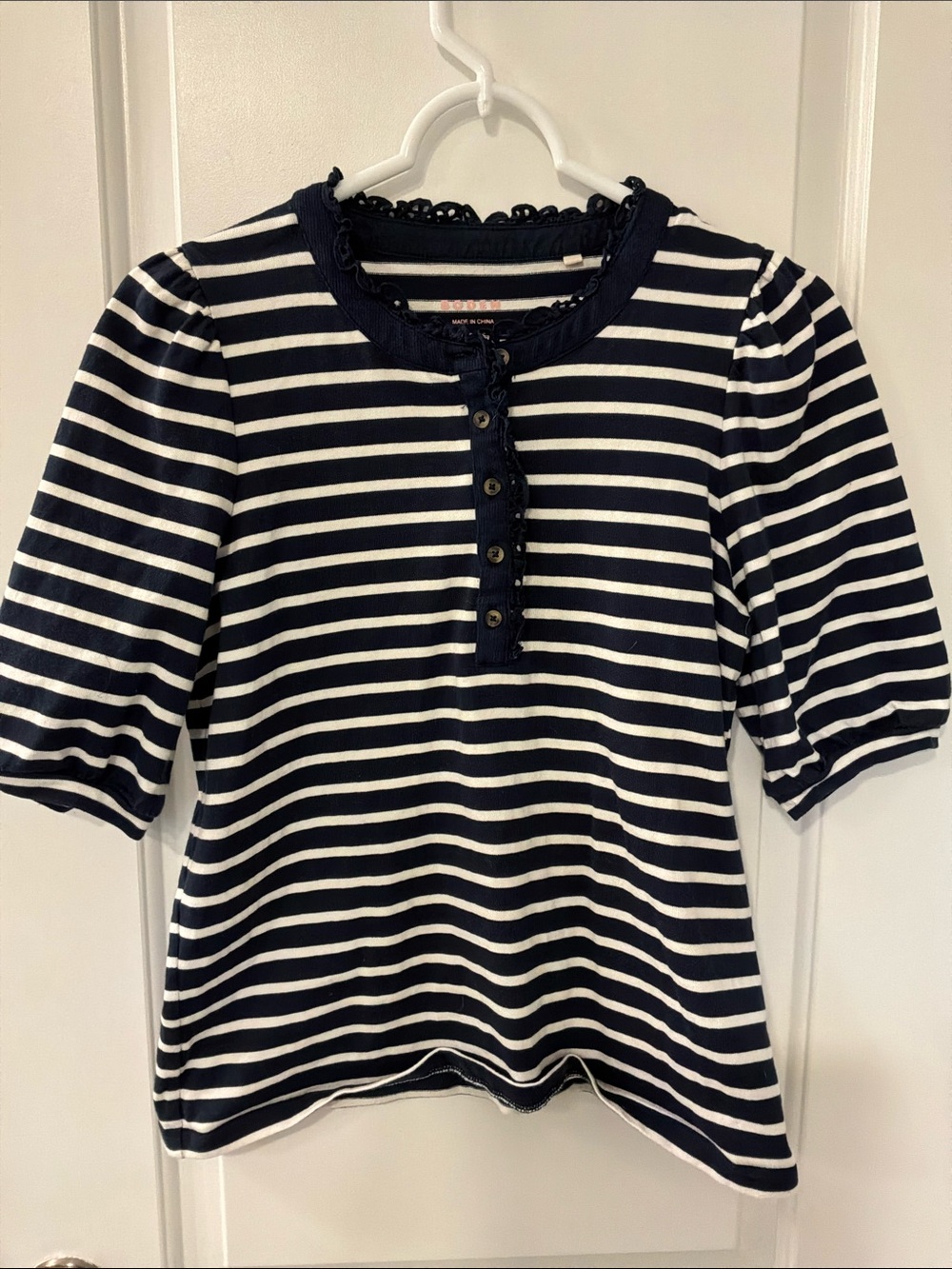 Boden NWOT Striped Puff Sleeve Henley - Picture 2 of 4